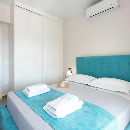 Elevate Your Corfu Retreat Lucky - Tranquil Hillside Oasis With Private Pool, Spectacular Sea Views, And Tailored Luxury *