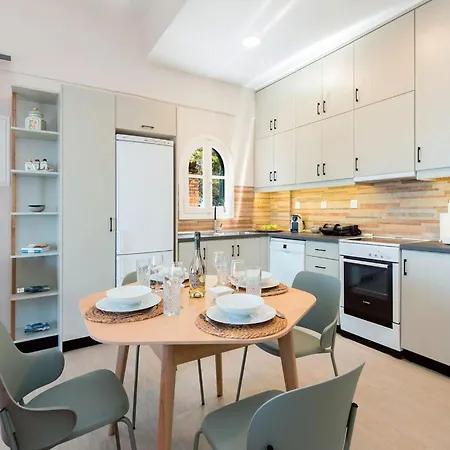 Lucky Villas: Tranquil Hillside Retreat With Sea Views And Private Pool *